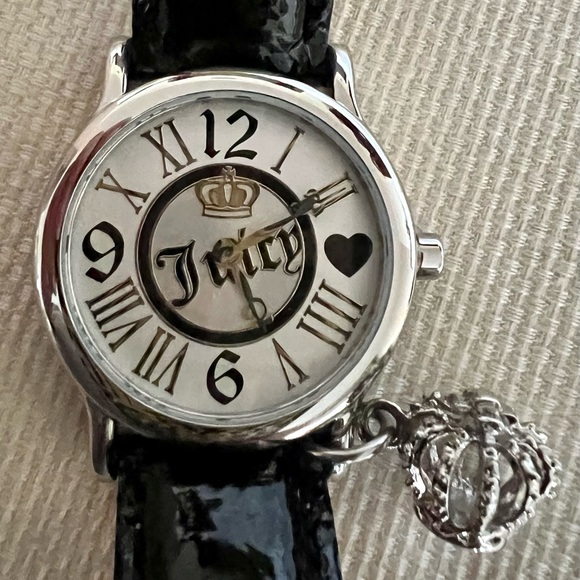 *Rare find* Vintage Juicy Couture Stainless Steel and Black Leather Strap Watch - Picture 6 of 10